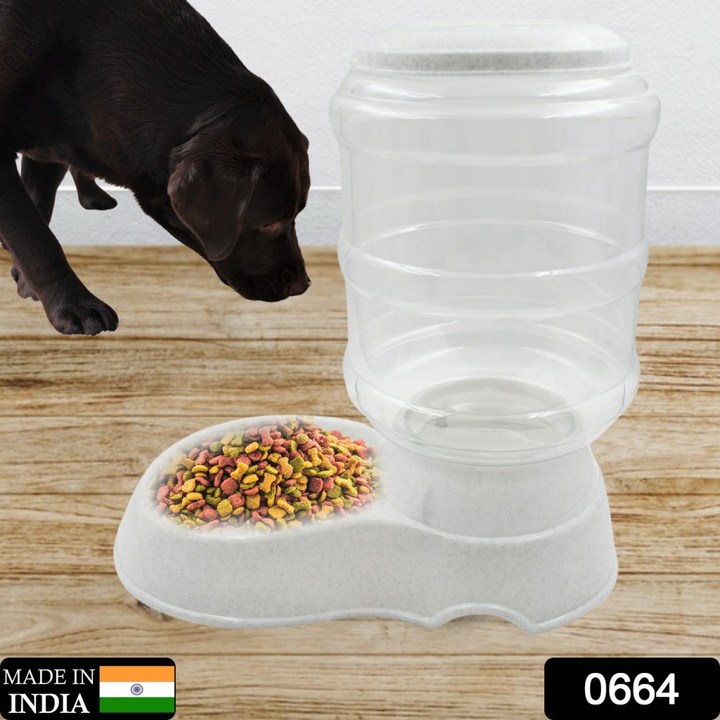Pet Feeder Food Dispenser - Automatic Gravity Dry Food Storage Bottle